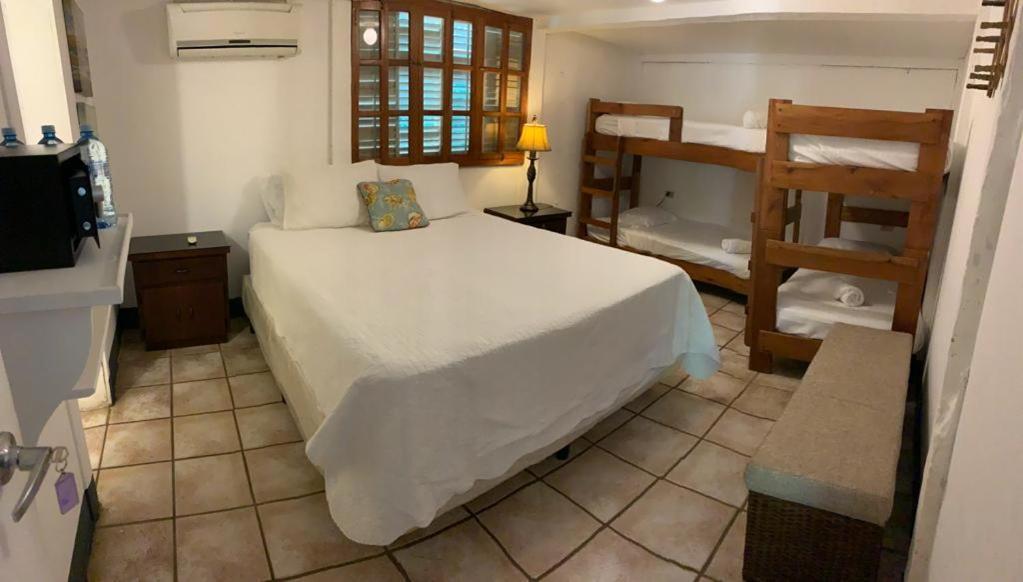 Looking Good Surf House San Juan Del Sur Hotel ภายนอก รูปภาพ
